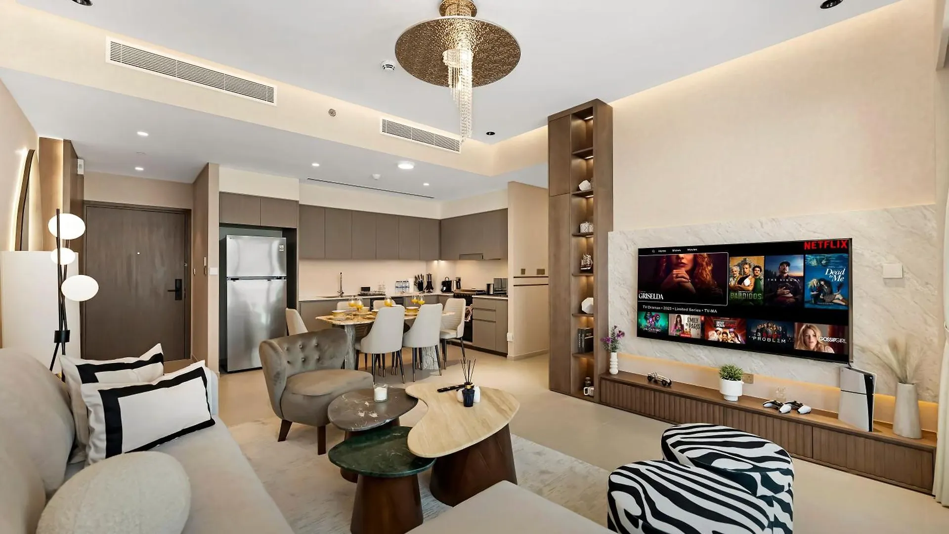 Crown Jewel 2 Bedroom Apartments I Iconic Burj Khalifa And Fountain Views I Free Parking, Gym, Pool, Wi-Fi And Ps5 I By Skyline Serenity Dubai